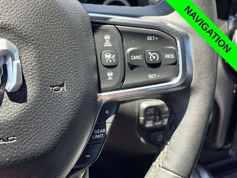 Used 2025 RAM 1500 Laramie AWD/4WD image 14