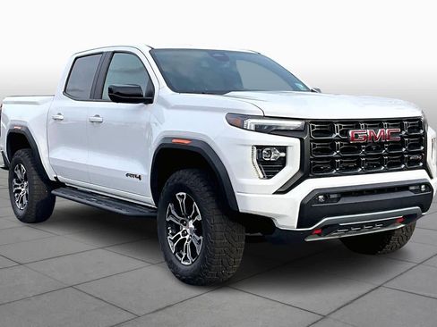 Used 2023 GMC Canyon AT4 w/ AT4 Premium Package image 3