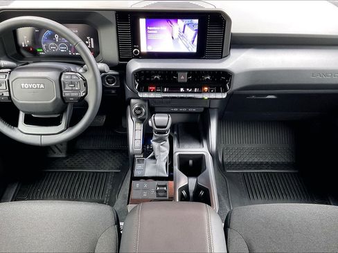 Used 2025 Toyota Land Cruiser 1958 image 7