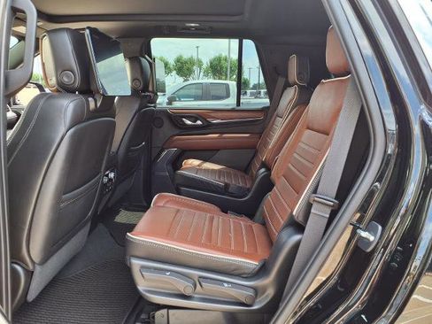 Used 2023 GMC Yukon Denali Ultimate AWD/4WD image 20