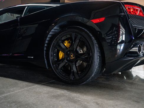 Used 2011 Lamborghini Gallardo LP 560-4 AWD/4WD image 16