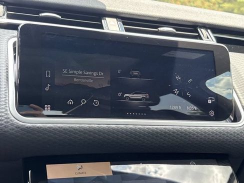 Used 2023 Land Rover Range Rover Velar R-Dynamic S AWD/4WD image 29