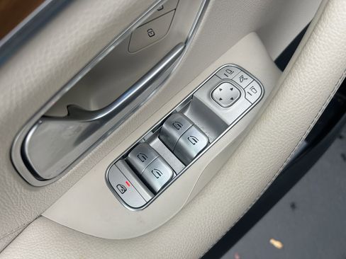 Certified 2022 Mercedes-Benz GLE 350 4MATIC image 15