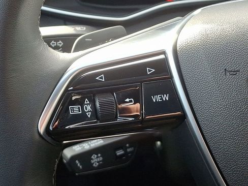 Used 2025 Audi A6 Premium Plus w/ Premium Plus Package image 22