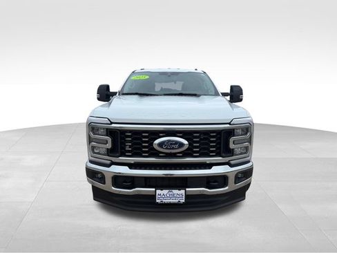 Used 2025 Ford F350 Lariat w/ Lariat Ultimate Package AWD/4WD image 9