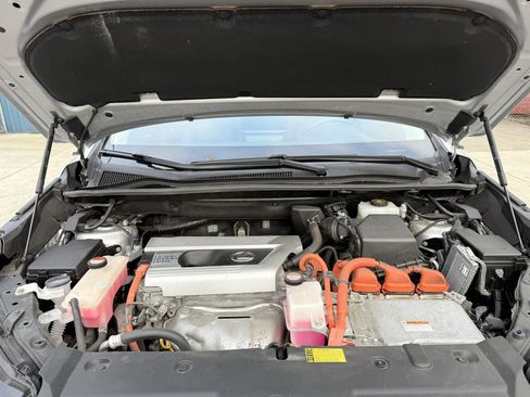 Used 2015 Lexus NX 300h AWD image 38