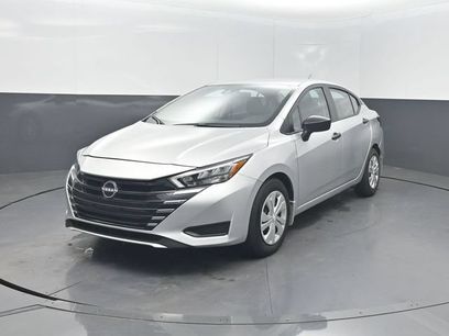 Used 2025 Nissan Versa S w/ Trunk Package