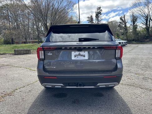 New 2026 Ford Explorer Active w/ Active Comfort Package RWD image 6