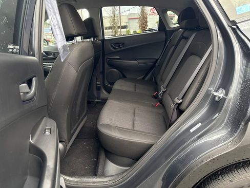 Used 2023 Hyundai Kona SEL image 14