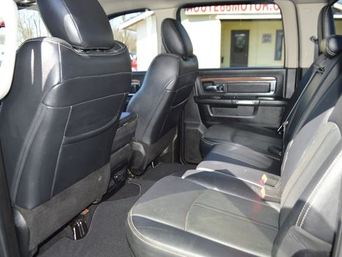 Used 2018 RAM 3500 Laramie w/ Convenience Group AWD/4WD image 19