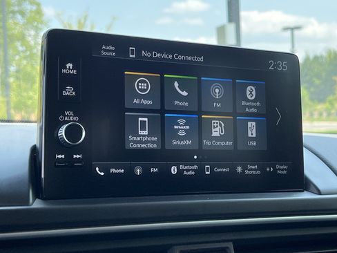 Used 2025 Honda Pilot EX-L image 23