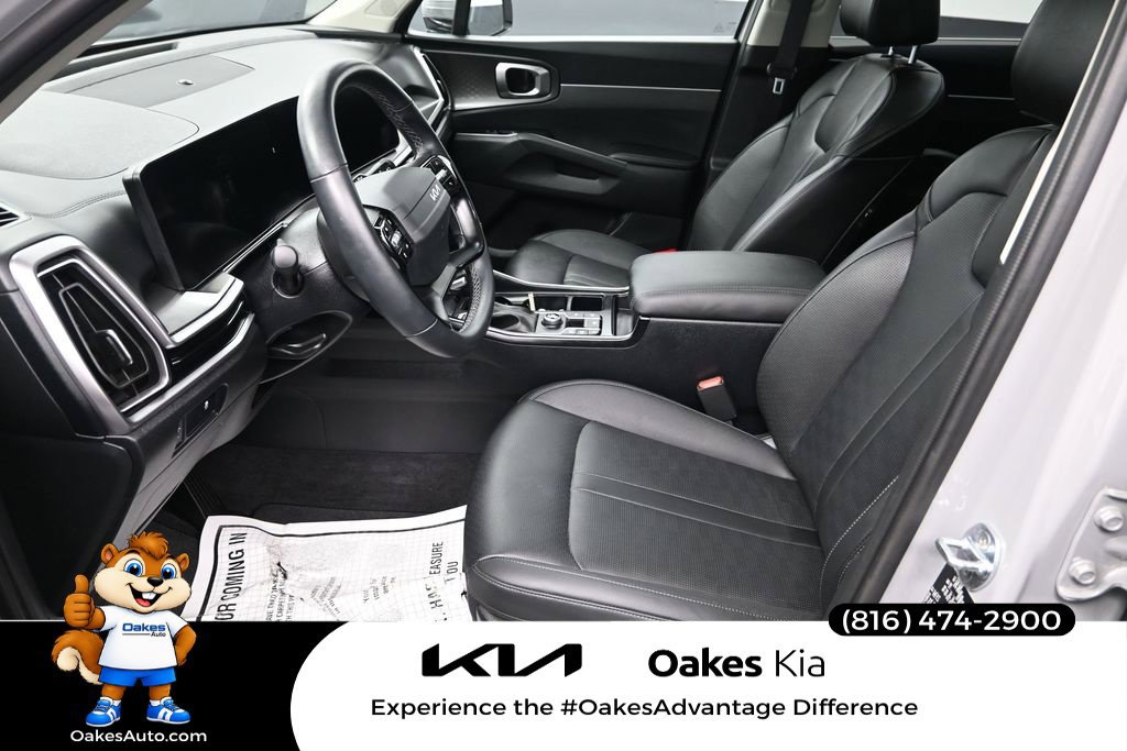 Certified 2026 Kia Sorento S w/ S Panoramic Sunroof Package FWD image 13