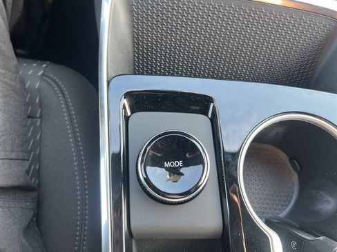 New 2026 Chevrolet Equinox LT image 21