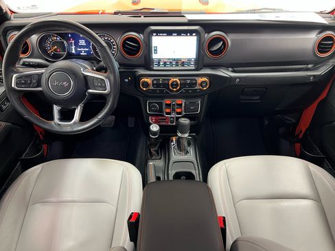 Used 2023 Jeep Gladiator Mojave w/ Cold Weather Group image 30