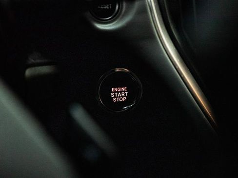 Used 2024 Subaru Crosstrek 2.0i Premium w/ Popular Package #4 image 17