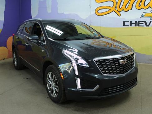 Used 2022 Cadillac XT5 Premium Luxury AWD/4WD image 4