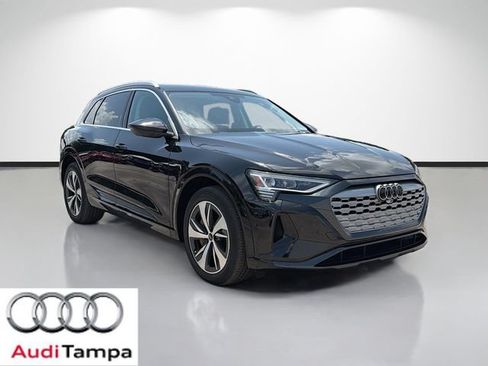 Used 2024 Audi Q8 e-tron Premium Plus w/ Premium Plus Package AWD/4WD image 1