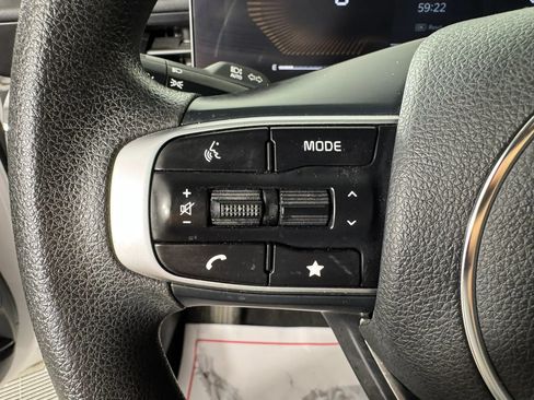 Used 2025 Kia K5 LXS FWD image 15