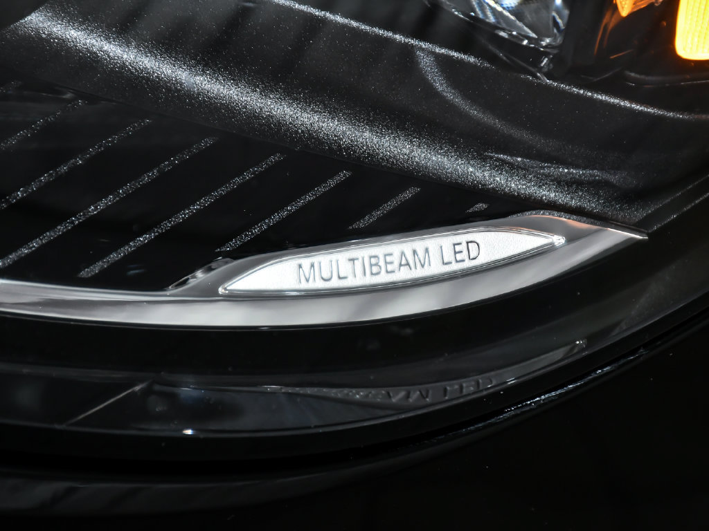 Used 2022 Mercedes-Benz S 500 4MATIC w/ AMG Line Package image 81