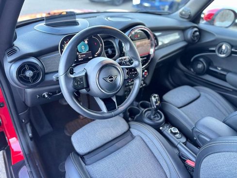 Used 2023 MINI Cooper S image 13