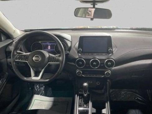 Used 2020 Nissan Sentra SV image 15