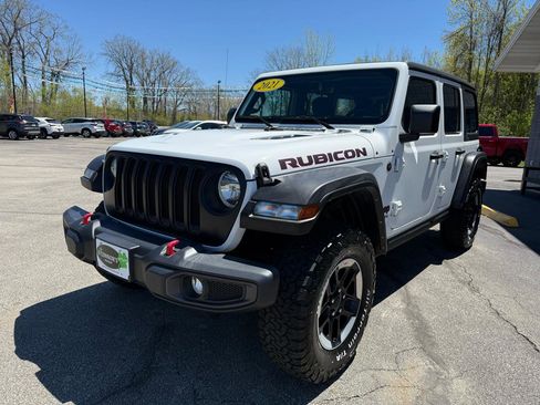 Used 2021 Jeep Wrangler Unlimited Rubicon w/ Uconnect 4C Nav & Sound Group AWD/4WD image 7