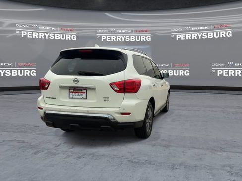 Used 2019 Nissan Pathfinder SV AWD/4WD image 7