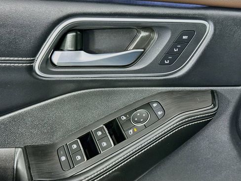 Used 2023 Nissan Rogue Platinum w/ Platinum Premium Package FWD image 23