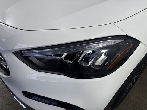 Used 2025 Mercedes-Benz GLA 250 4MATIC image 28