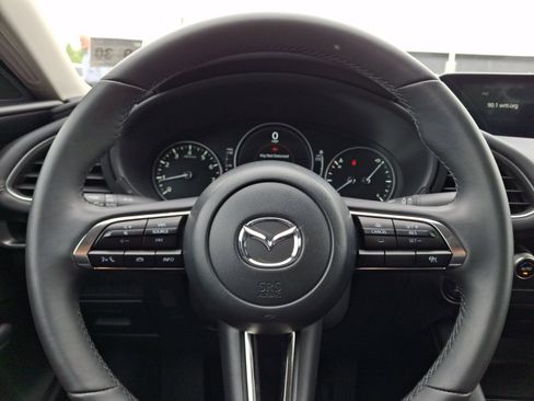 Certified 2025 MAZDA MAZDA3 s FWD image 19