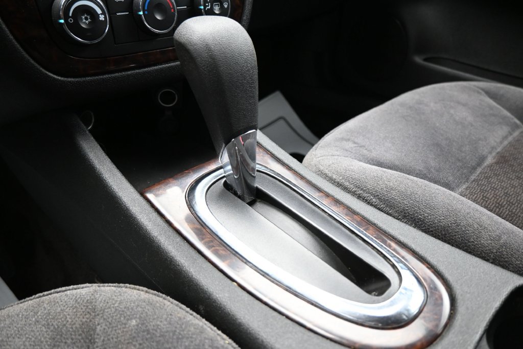 Used 2012 Chevrolet Impala LS FWD image 19