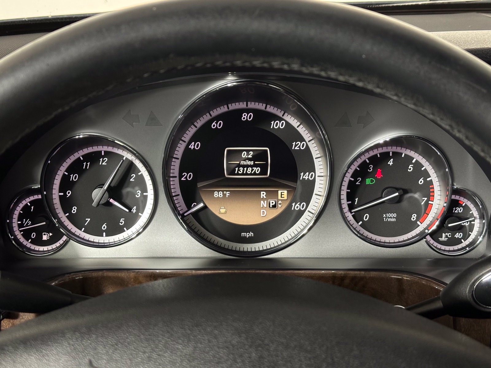 Used 2011 Mercedes-Benz E 350 4MATIC Sedan image 9