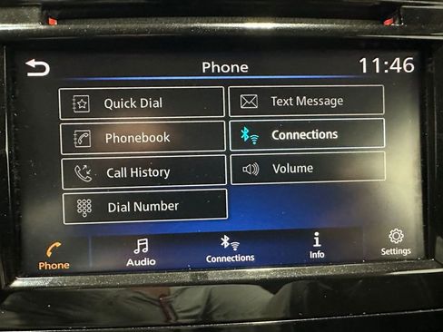 Used 2018 Nissan Rogue SV image 29