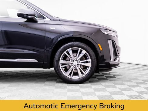 Used 2023 Cadillac XT6 Premium Luxury AWD/4WD image 32