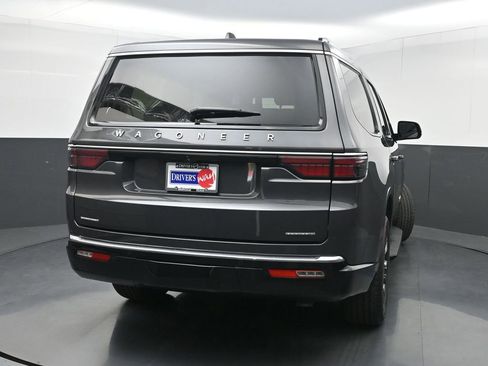 Used 2022 Jeep Wagoneer Series III w/ Convenience Group I AWD/4WD image 50