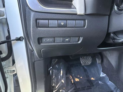 Certified 2021 Nissan Rogue SL w/ Premium Package FWD image 29