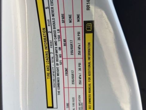 Used 2024 Chrysler Pacifica Touring-L image 32