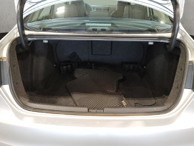 Used 2014 Volkswagen Jetta SE FWD image 35