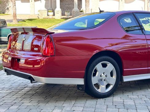 Used 2007 Chevrolet Monte Carlo SS w/ Silver Rally Stripe Package FWD image 6