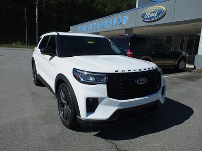 Used 2025 Ford Explorer ST