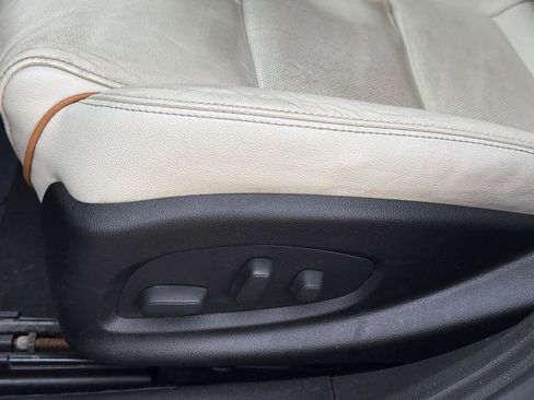 Used 2018 Chevrolet Impala Premier FWD image 19