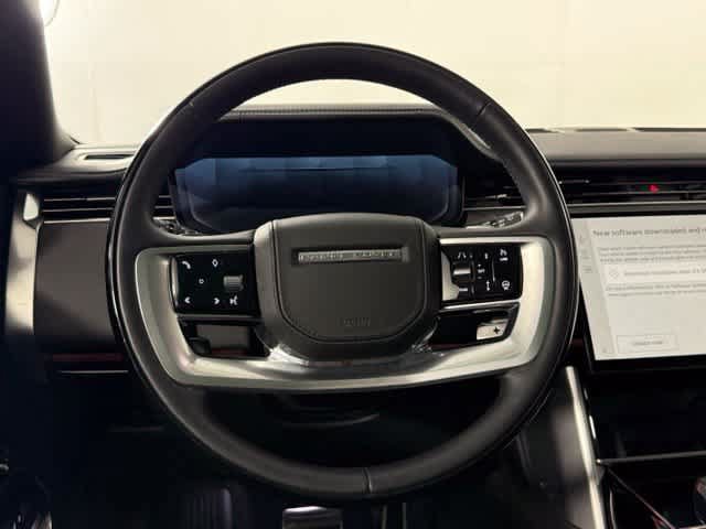 Used 2025 Land Rover Range Rover Long Wheelbase Autobiography AWD/4WD image 21