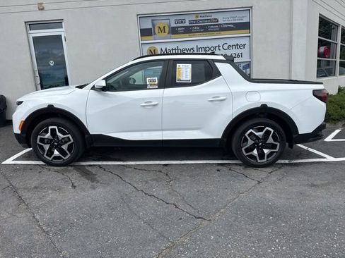 Used 2023 Hyundai Santa Cruz Limited w/ Cargo Package AWD/4WD image 2