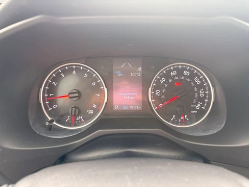Used 2021 Toyota RAV4 LE AWD/4WD image 25