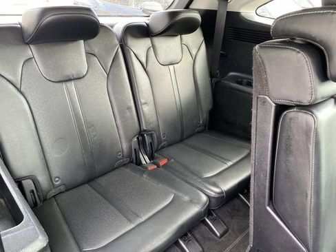 Used 2022 Kia Sorento S image 19