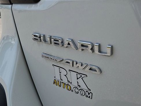 Used 2021 Subaru Outback Limited XT AWD/4WD image 32