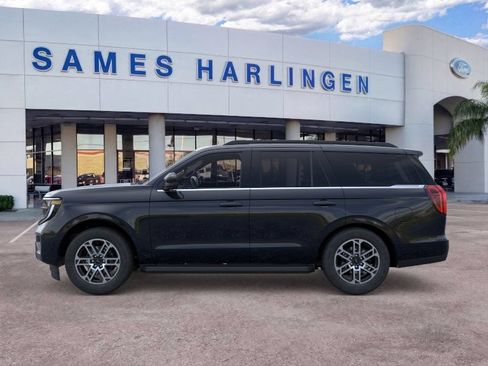 New 2026 Ford Expedition Active RWD image 3