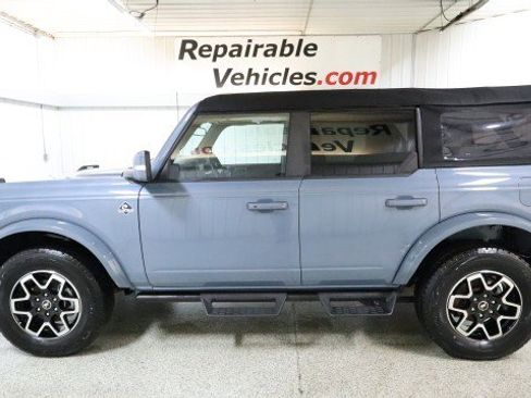 Used 2024 Ford Bronco Outer Banks image 1