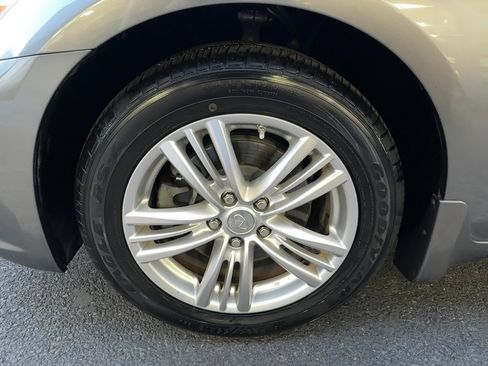 Used 2010 INFINITI G37 x Sedan w/ Premium Pkg image 31