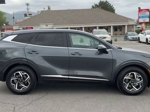 Certified 2023 Kia Sportage LX FWD image 8